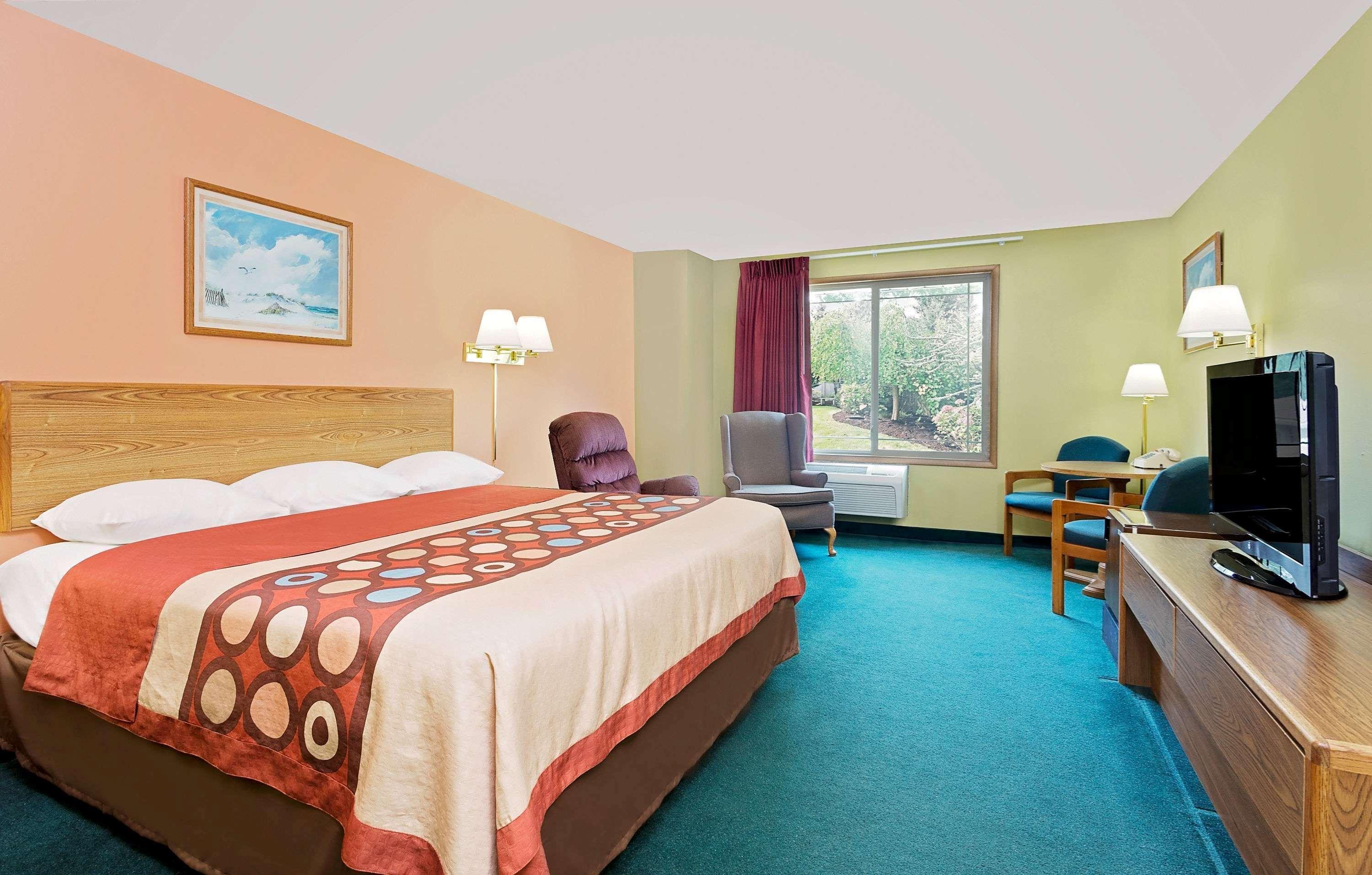 Hotel Super 8 By Wyndham Sturgeon Bay Extérieur photo