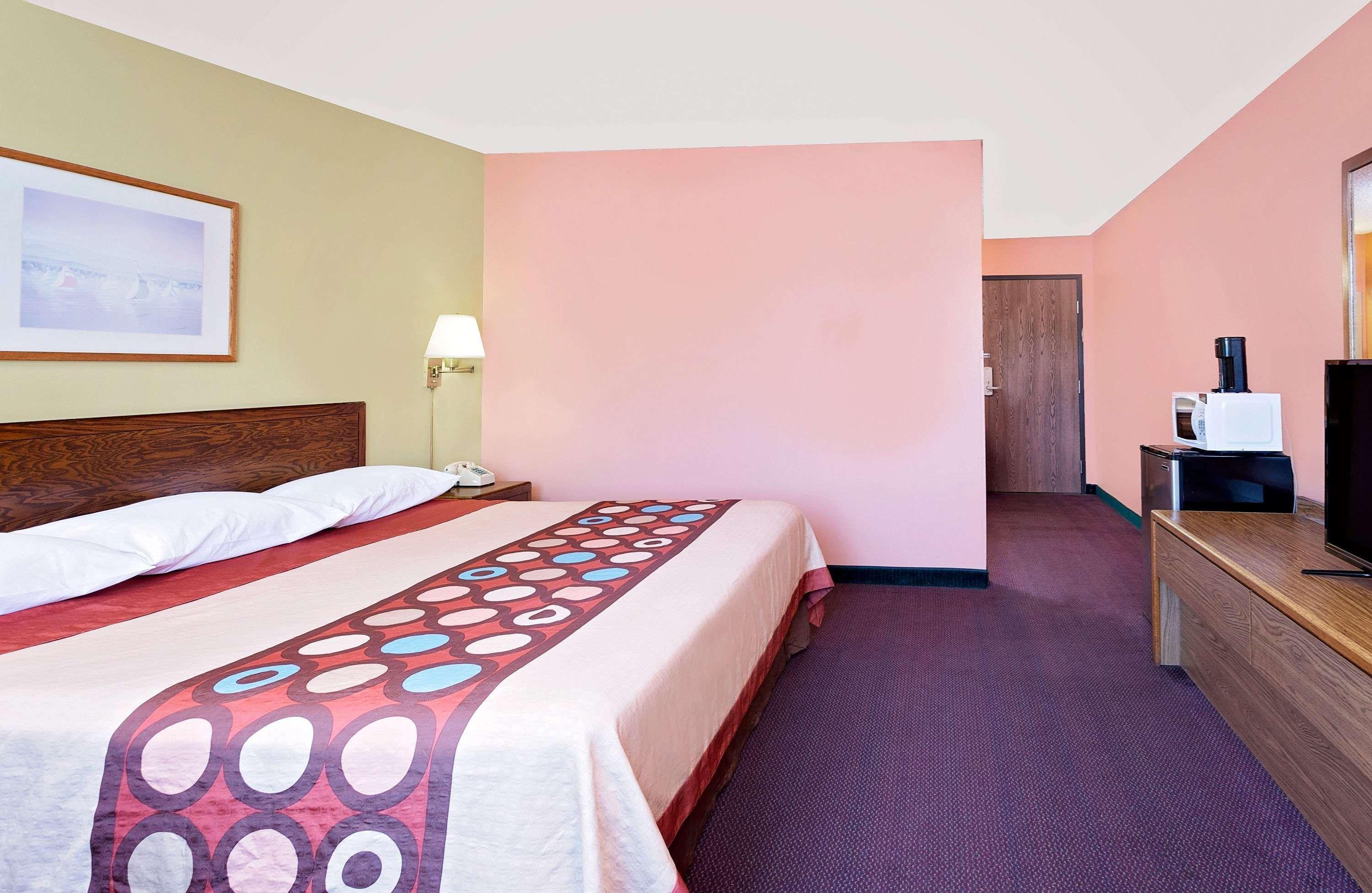 Hotel Super 8 By Wyndham Sturgeon Bay Extérieur photo